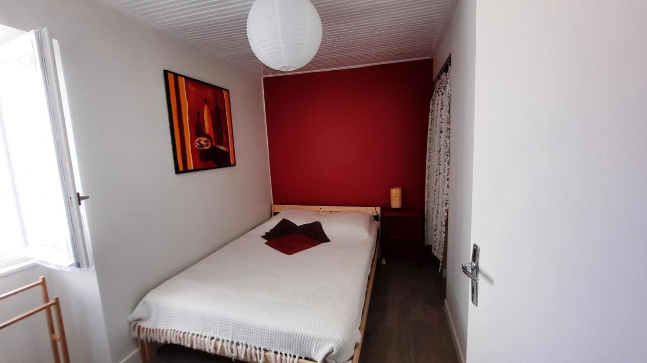 Vakantiehuis Maison De Pecheur Renovee Avec Cour Proche Du Port Les Sables-dʼOlonne